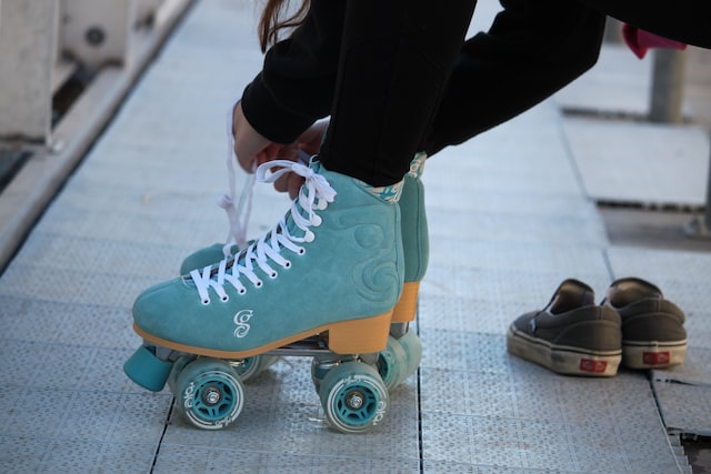 blue and white roller skates